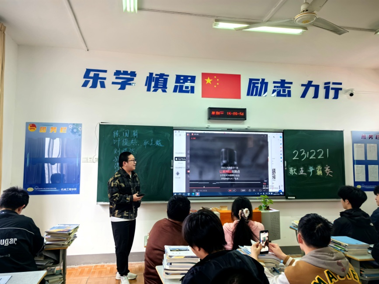 歌王争霸赛,顶峰对决,谁与争锋