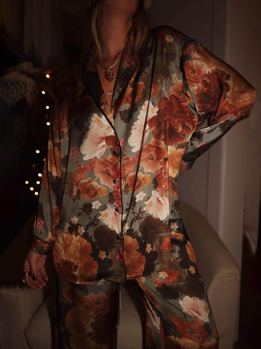 Modern Bouquet Unique Print Elastic Waist Pocketed Wide Leg Pants