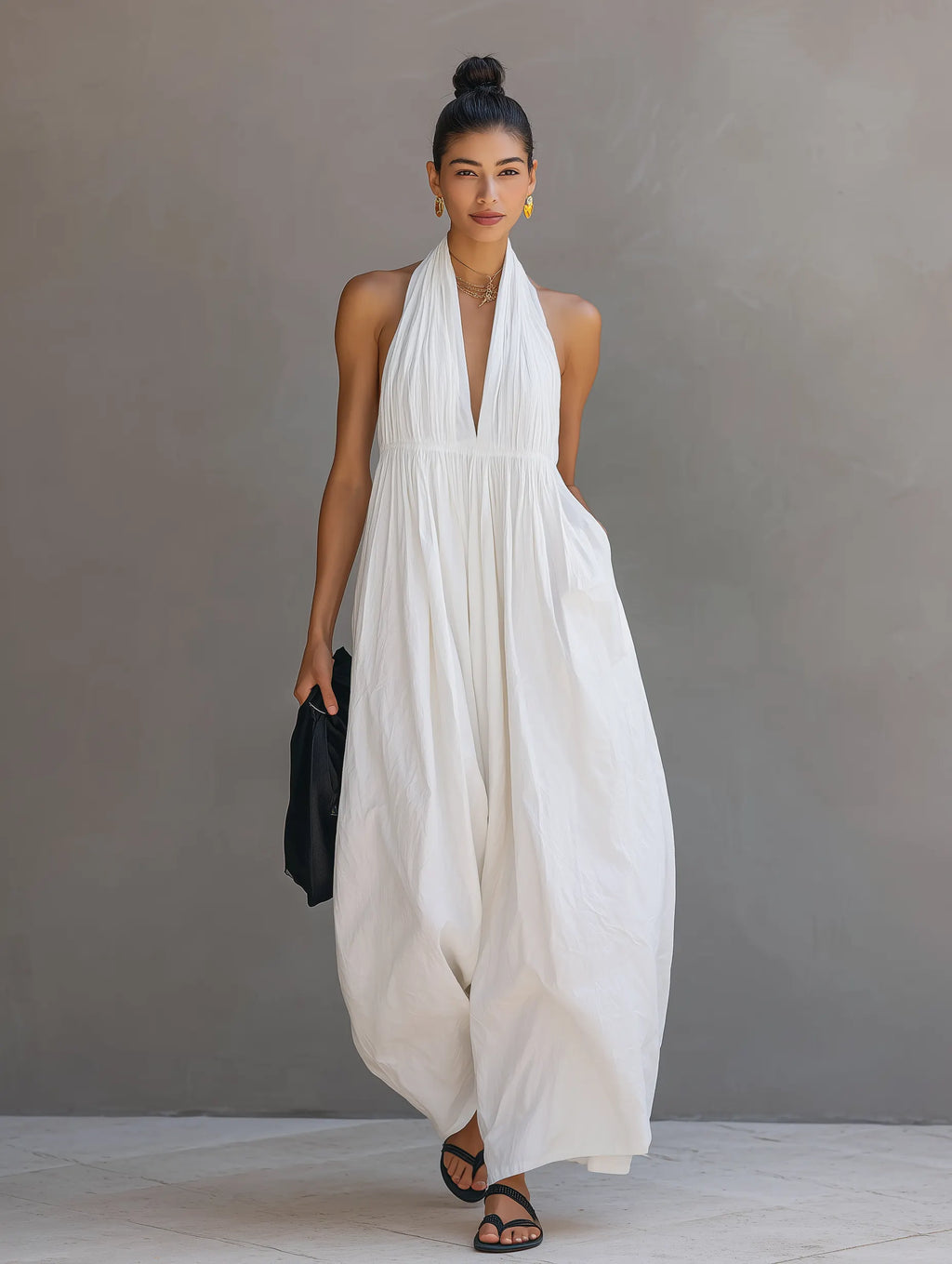 Women's Casual White Cotton-linen Blend Halter Neck Sleeveless Jumpsuit MDZ2797B2AN