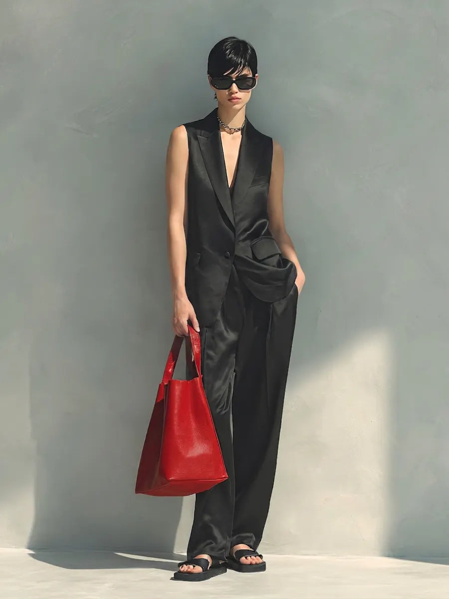 Women's Elegant Black Satin Two-Piece Set — Sleeveless Deep V Tuxedo Vest & High-Waisted Wide-Leg Trousers MDZ0678G9O