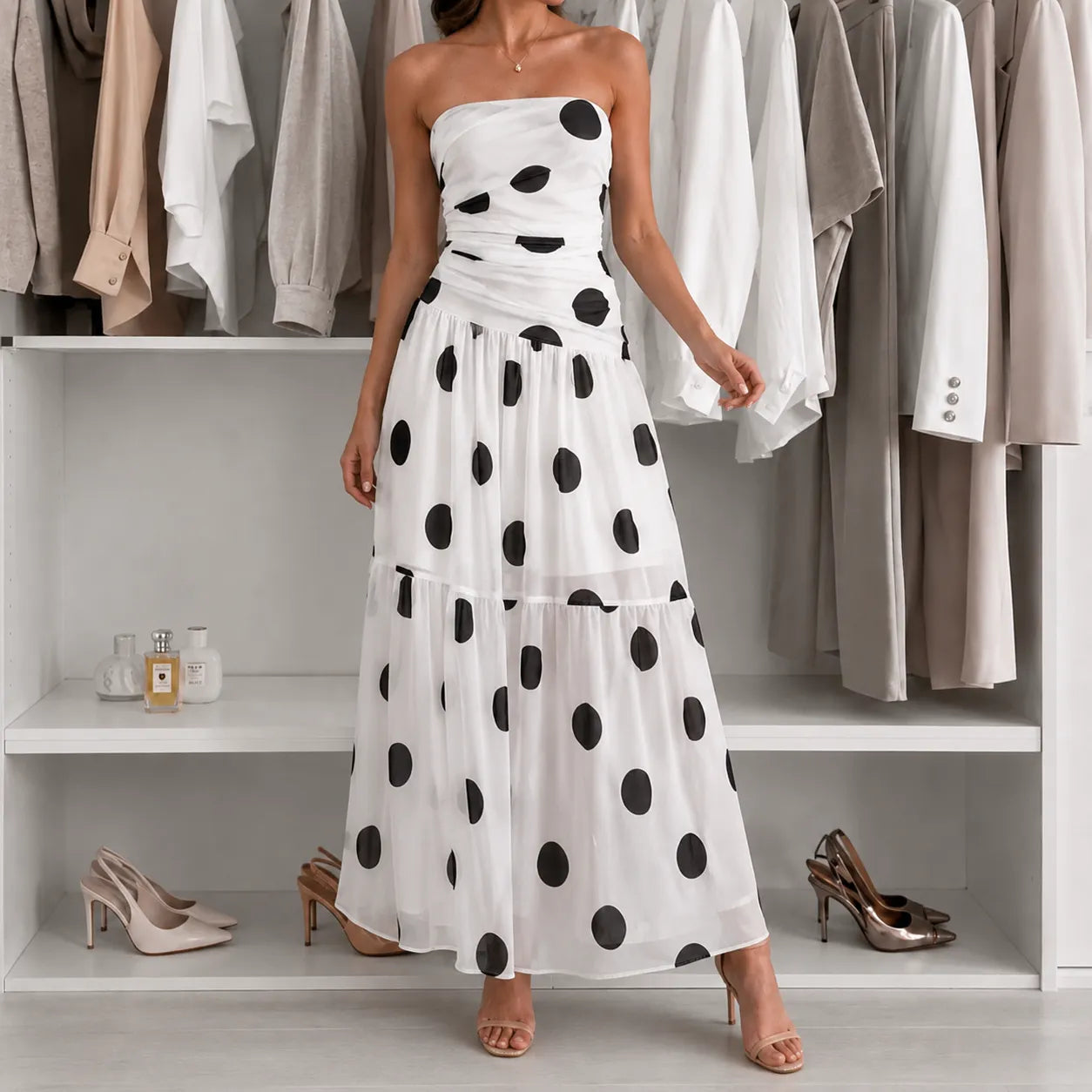 Soliana – Women's Sheer Tiered Polka Dot Dress