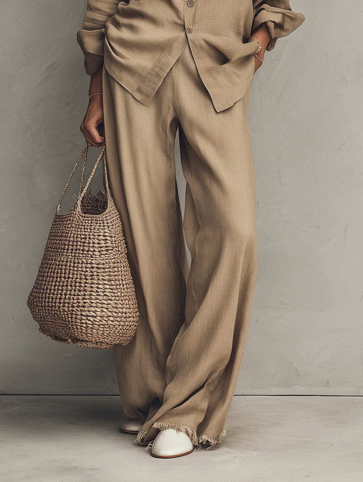 Women's Minimalist Long-Sleeve Shirt And Wide-Leg Pants Set With Raw Hems MDZ0934G8WY