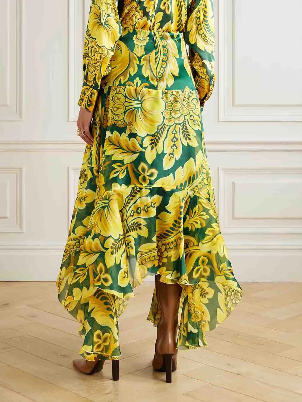 Exquisite Acanthus Leaf Floral Print Asymmetric Ruffled Skirt