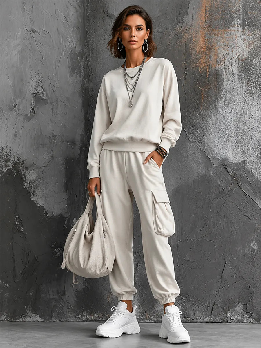 Women's Casual Street Style Off-White Cotton Blend Crew Neck Long-Sleeve Sweatshirt And Cargo Pocket Jogger Pants Set MDZ0630G1GMJ