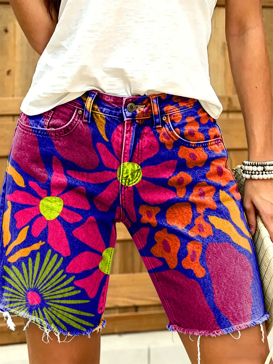Women's Abstract Big Floral Graffiti Print Frayed Hem Denim Shorts