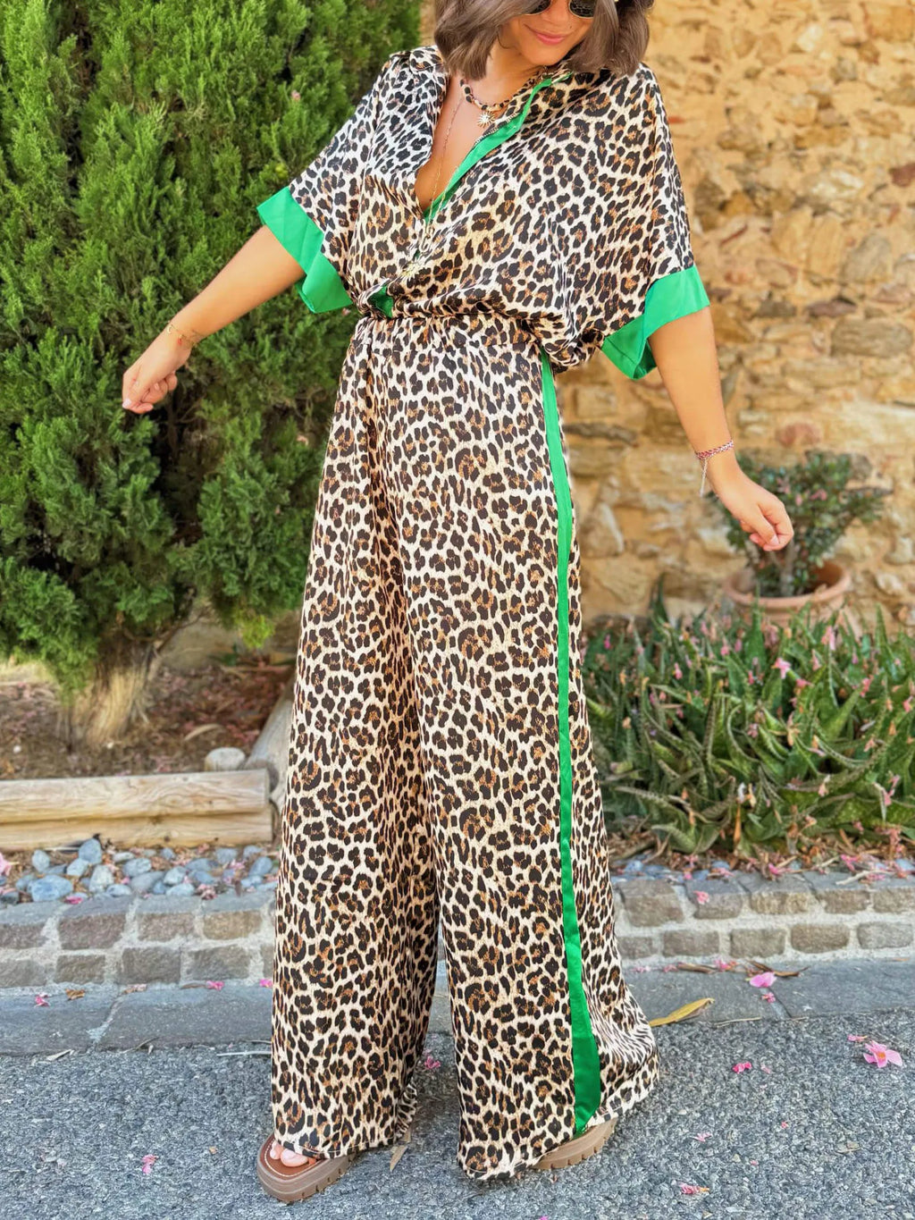Exquisite Leopard Floral Print Contrast Wide-Leg Pants