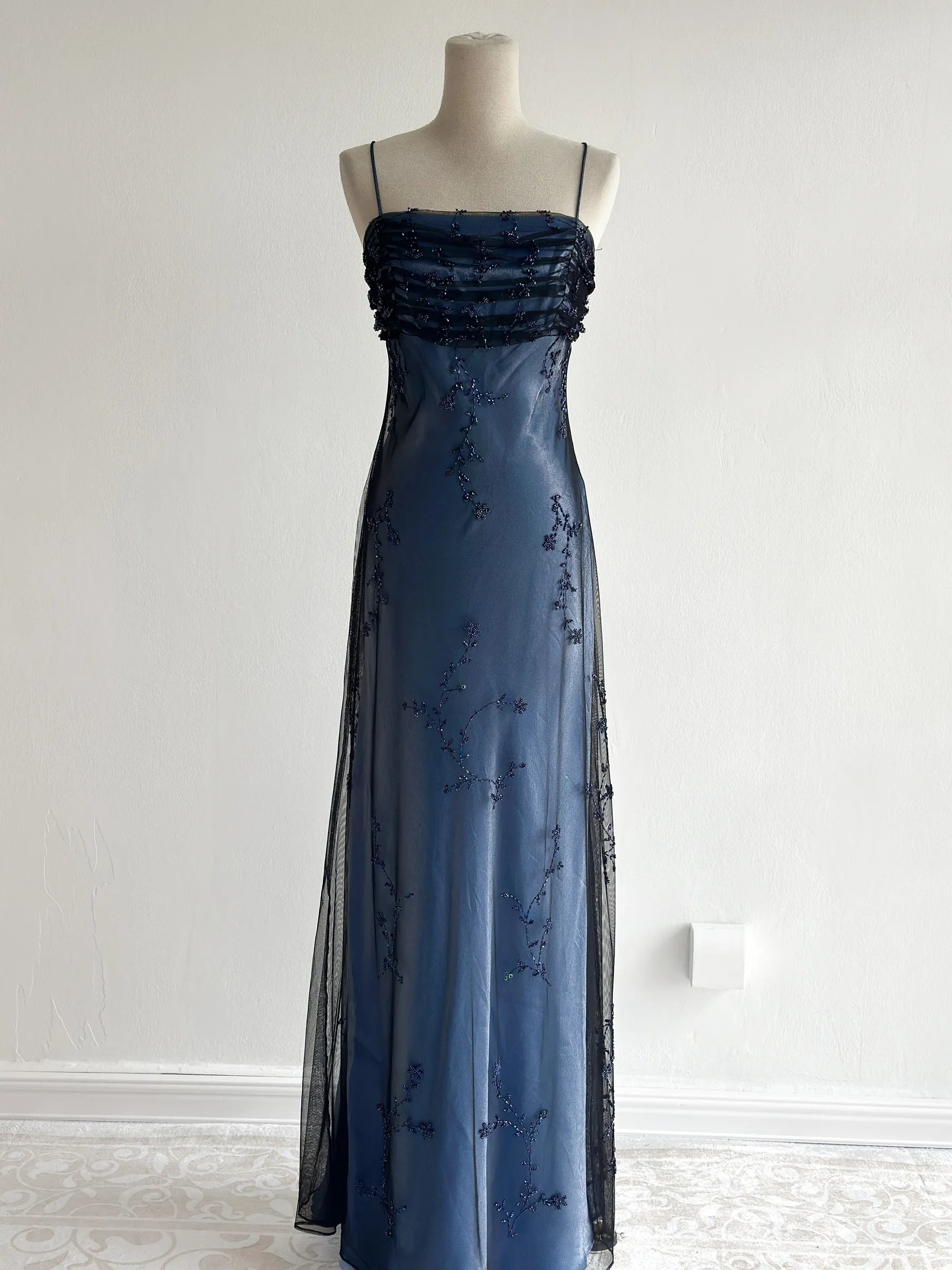 Navy Blue Tulle Beaded-Embroidered Sleeveless Floor-Length Vintage Gown