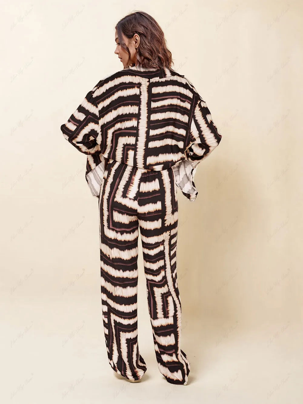 Signature Strip Textured Chocolate Print Loose Shirt