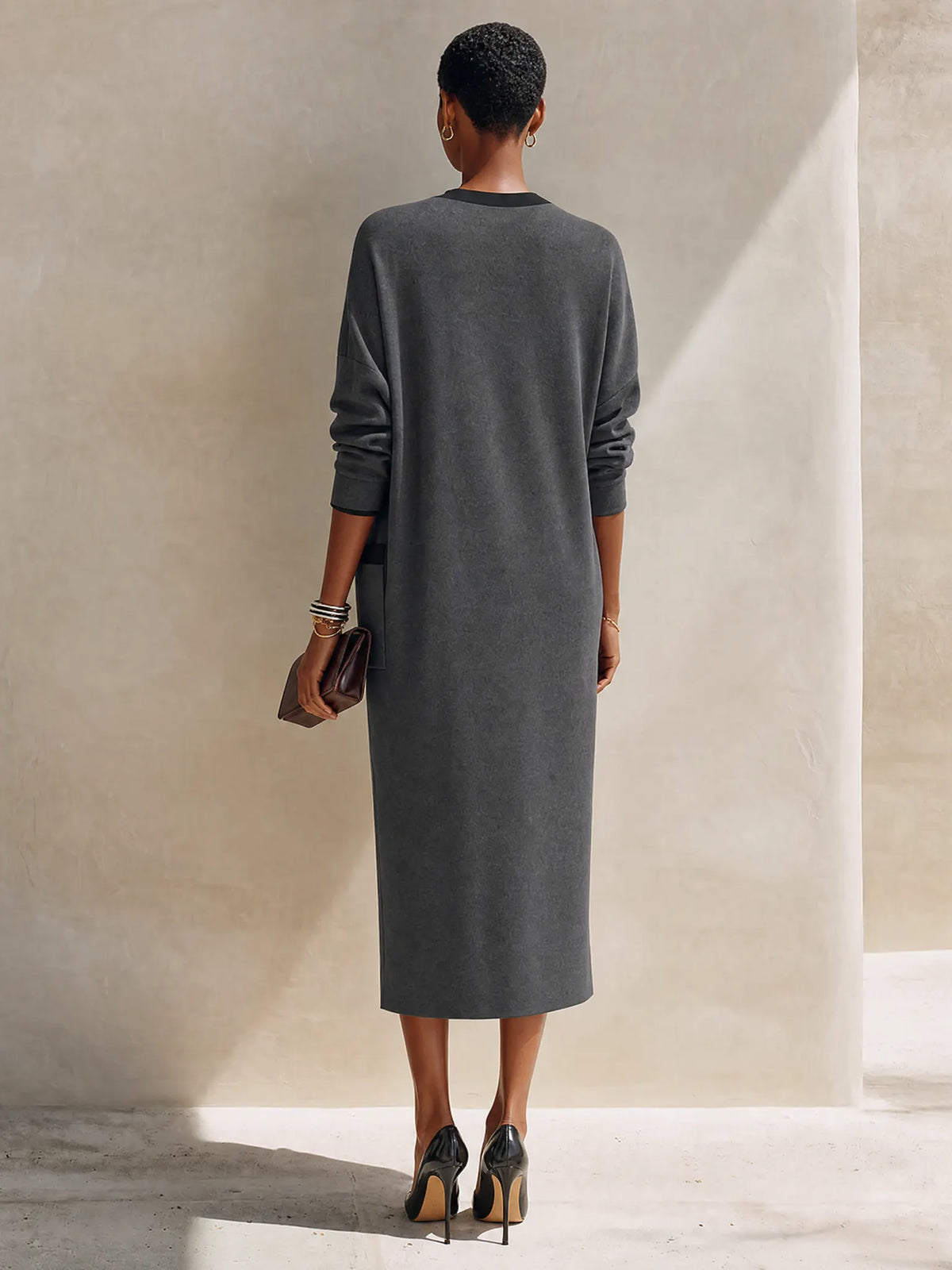 Women's Minimalist Dark Grey Knit V-Neck Contrast Trim Midi Dress MDZ1636G1ZRK