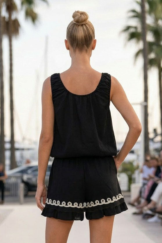 IVY EMBROIDERED BUBBLE LINEN TOP