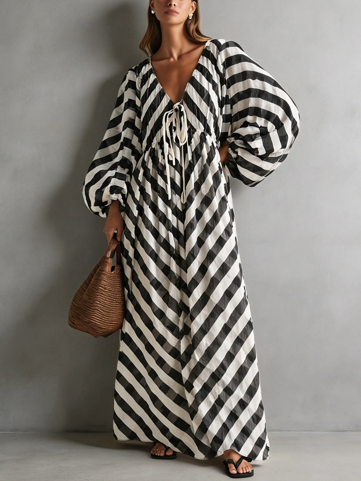 Women's Casual Black And White Striped Woven Printed V-Neck Long-Sleeve Maxi Dress MDZ2116G5LXY