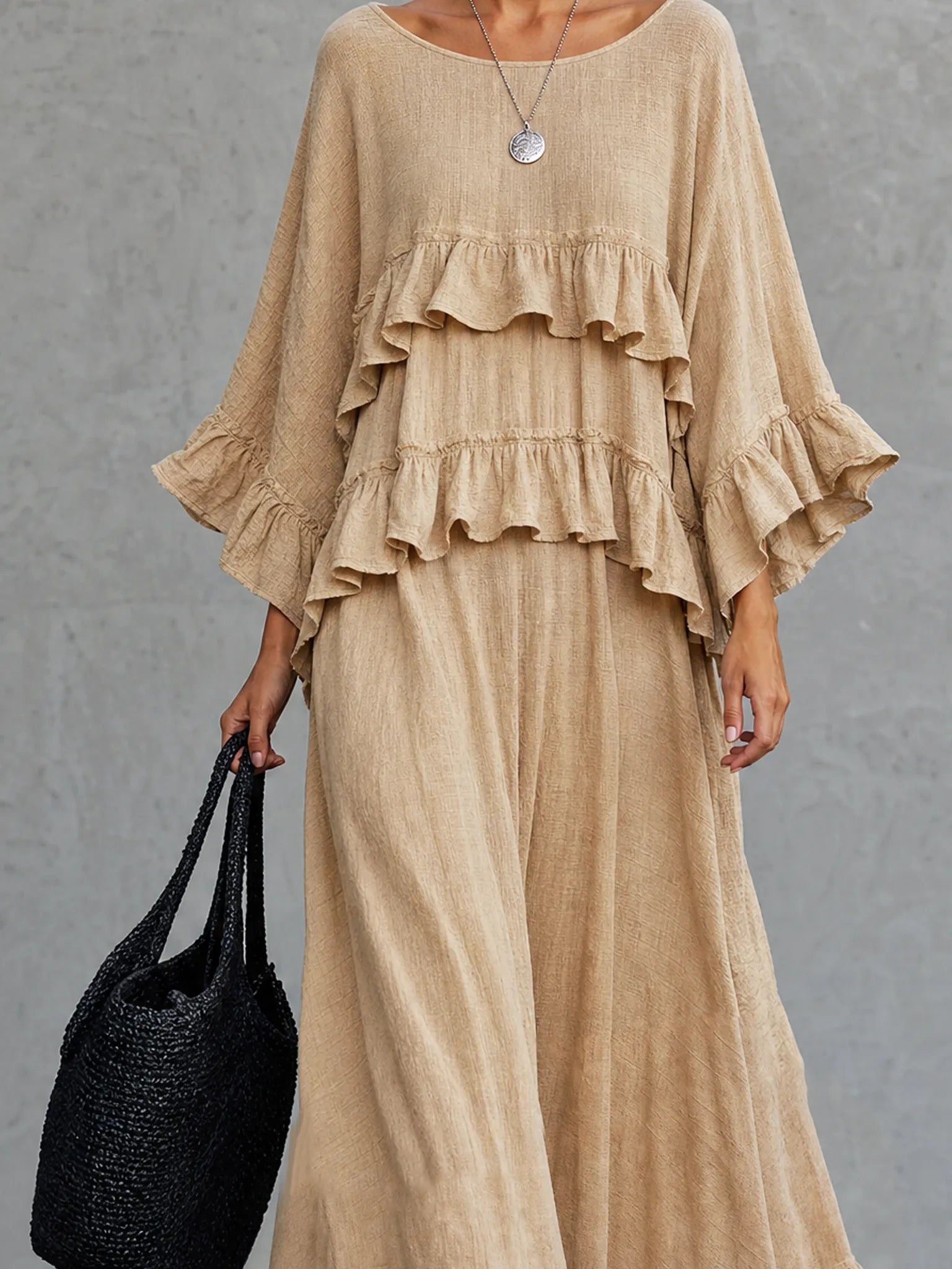 Women's Casual Khaki Long-sleeve Maxi Dress With A Textured Woven Finish And Round Neck MDZ2343G8LXY