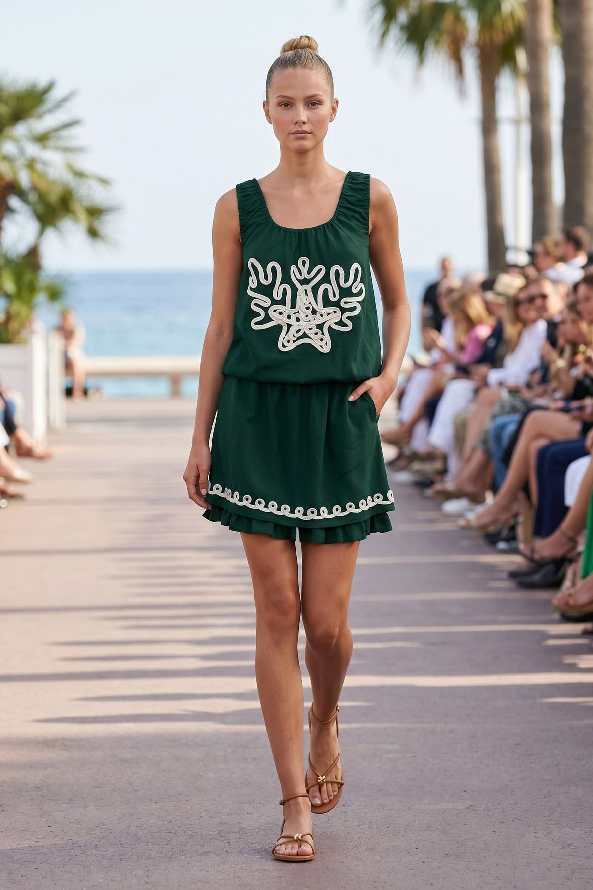 IVY EMBROIDERED BUBBLE LINEN TOP