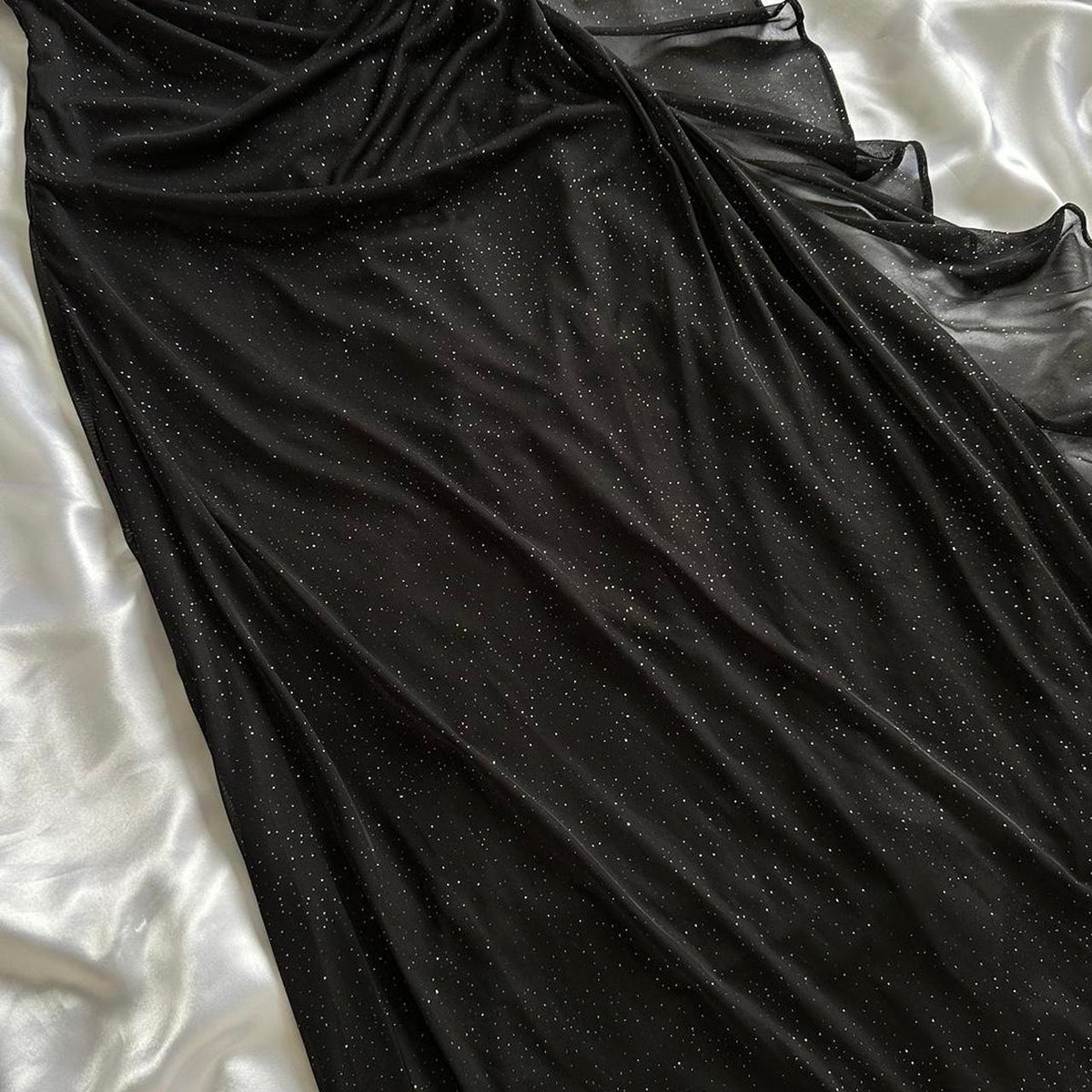Betsy & Adam Women's Black and Gold Dress