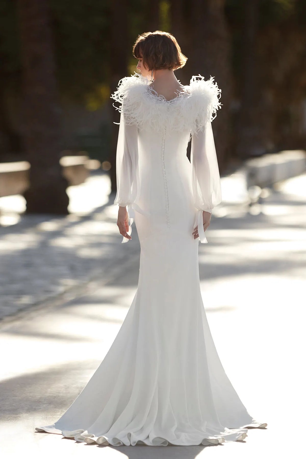 Long sleeves crepe wedding dress