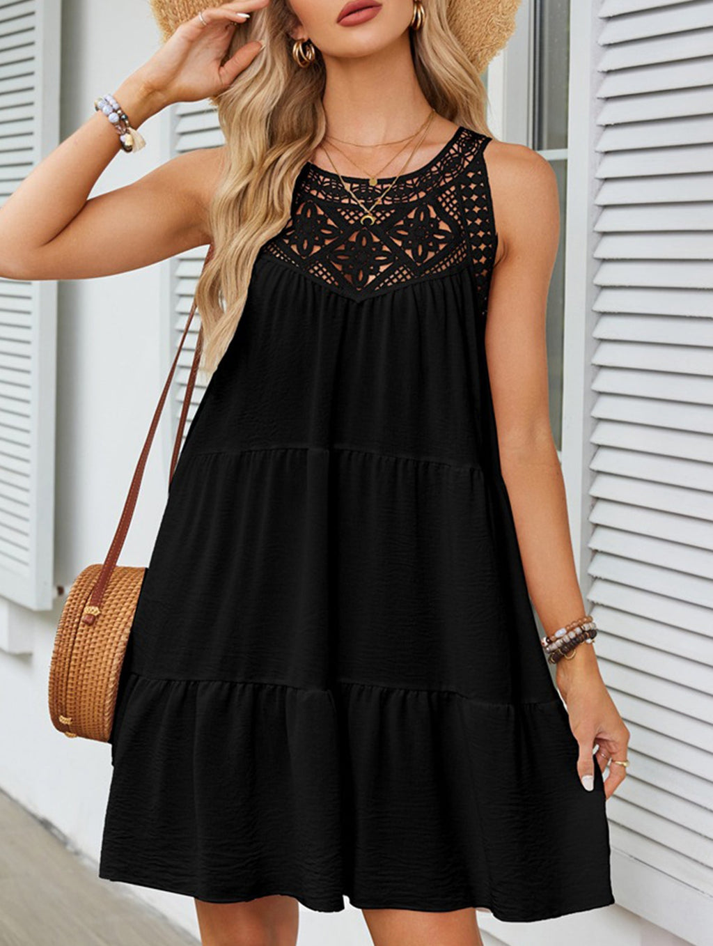 Lace Patch Halter A Line Dress_CWDSD12026