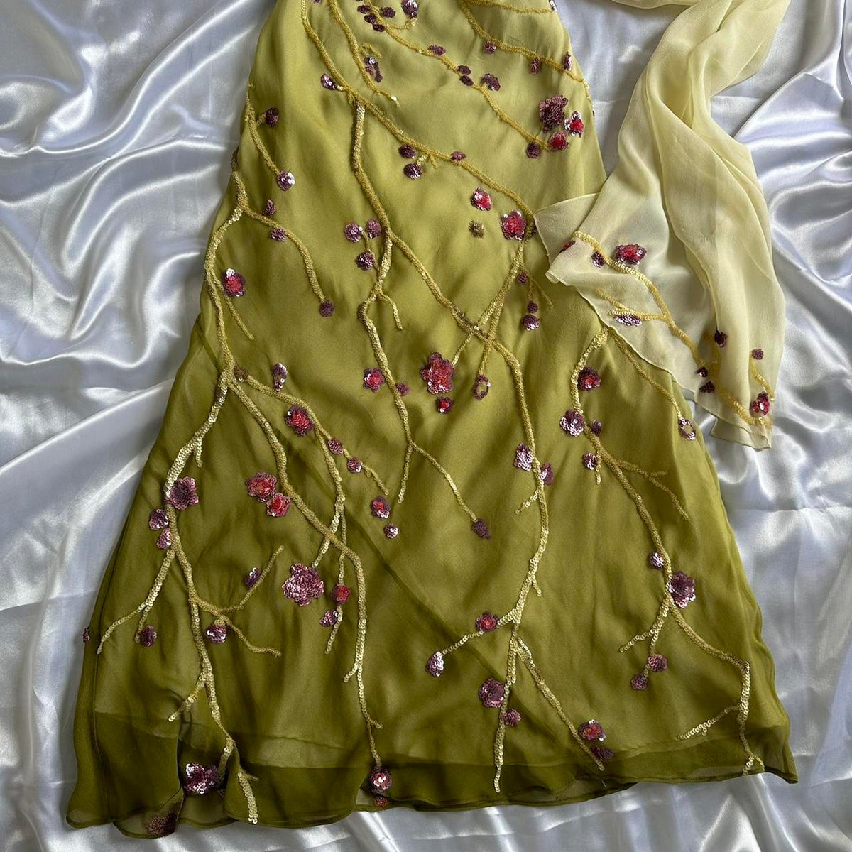 Women's Green and White Dress