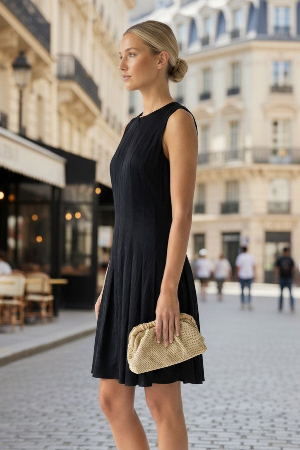SCULPTED DART DRESS
