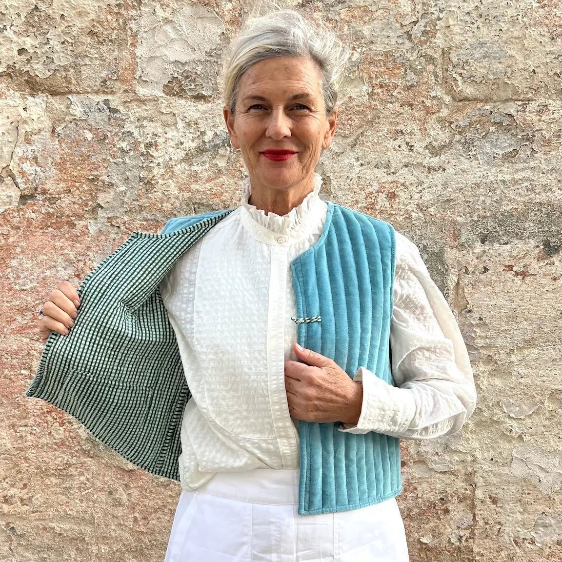 Velvet Vest – Dadihouse