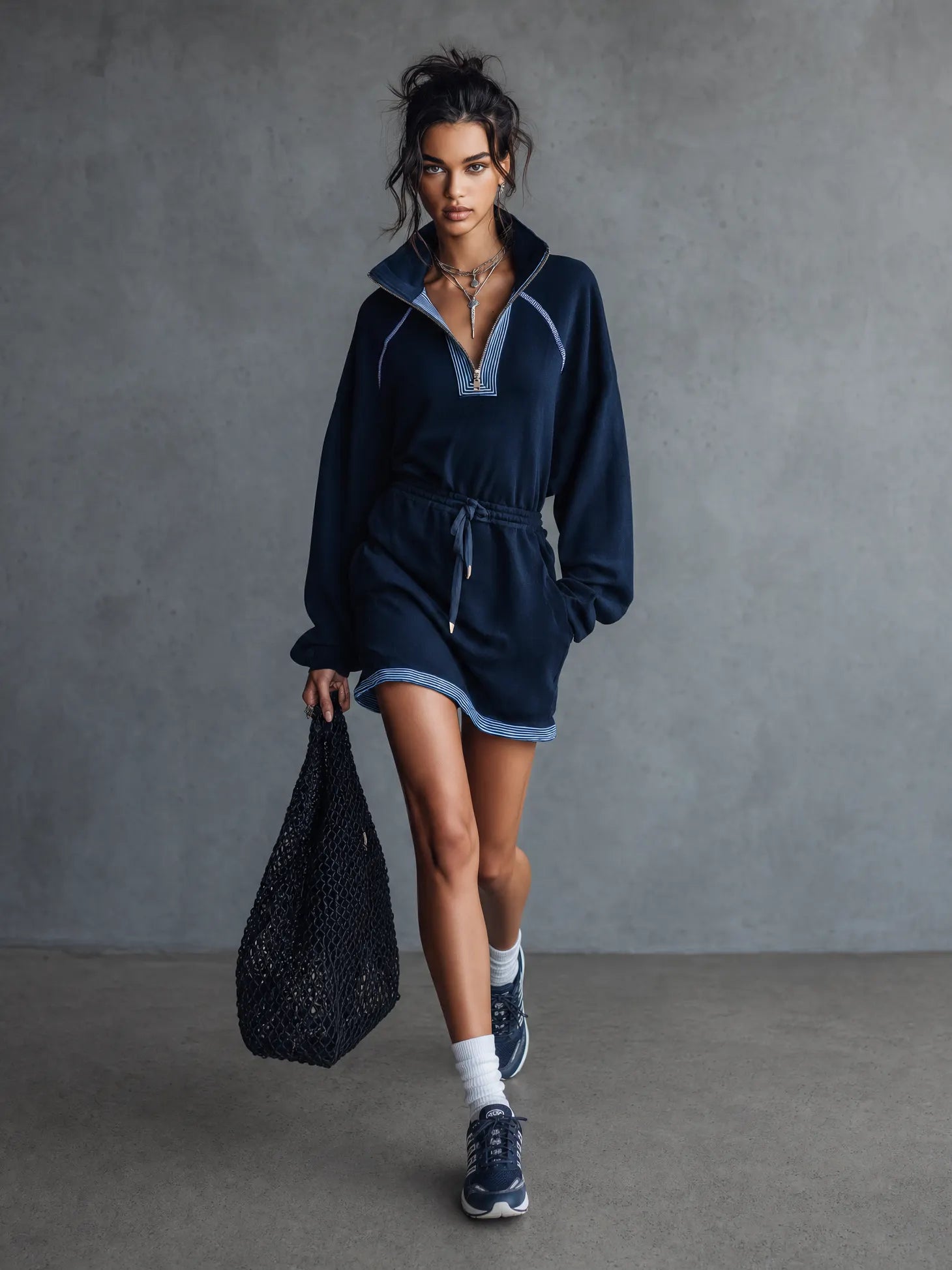 Women's Minimalist Casual Drawstring Long-Sleeve Zip-Neck Mini Sweatshirt Dress MDZ0955G6WY