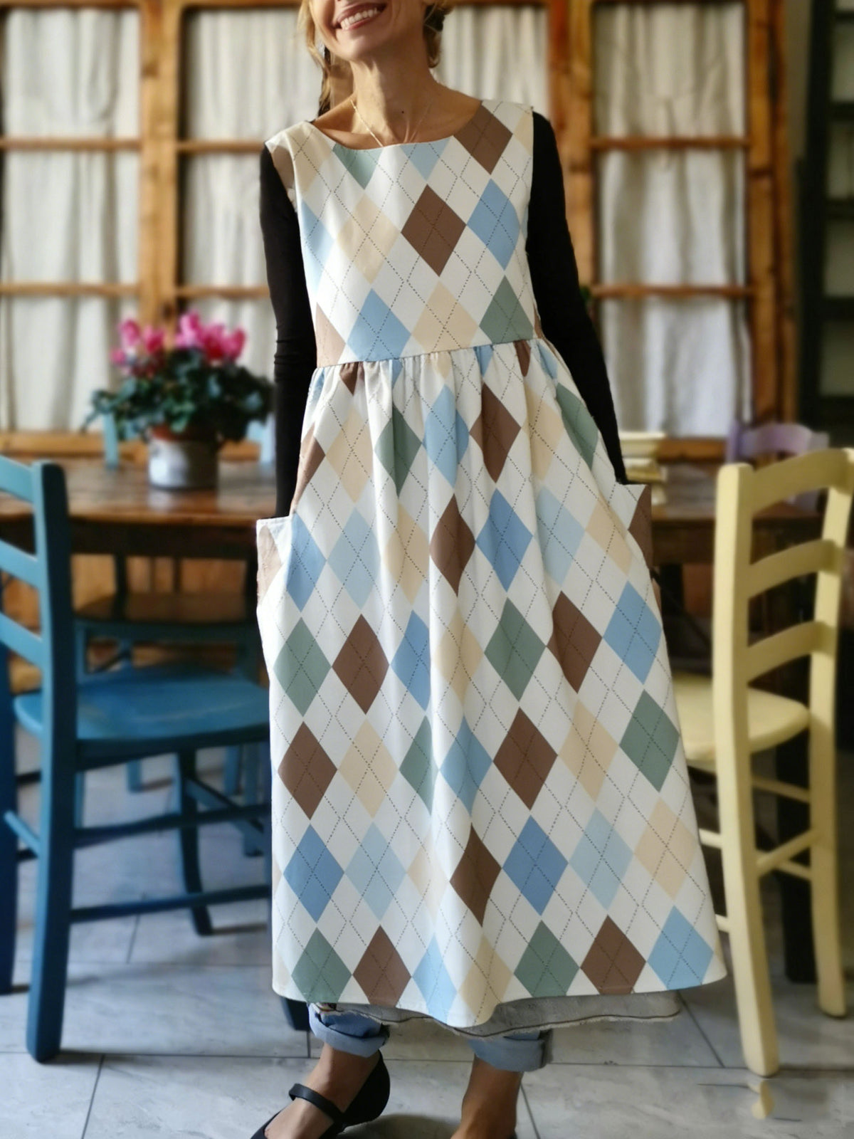 Soft Argyle Print Apron