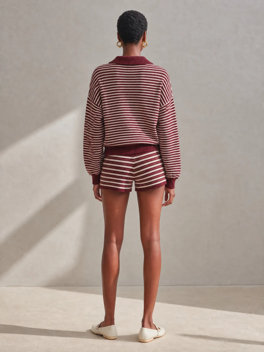 Women's Casual Burgundy And Cream Striped Ribbed Knit Quarter-Zip Collared Sweater And High-Waist Shorts Two-Piece Set MDZ1632G6ZSQ