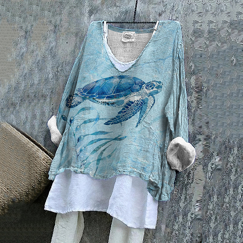 Vintage Ocean Turtle Art Print V-neck Shirt