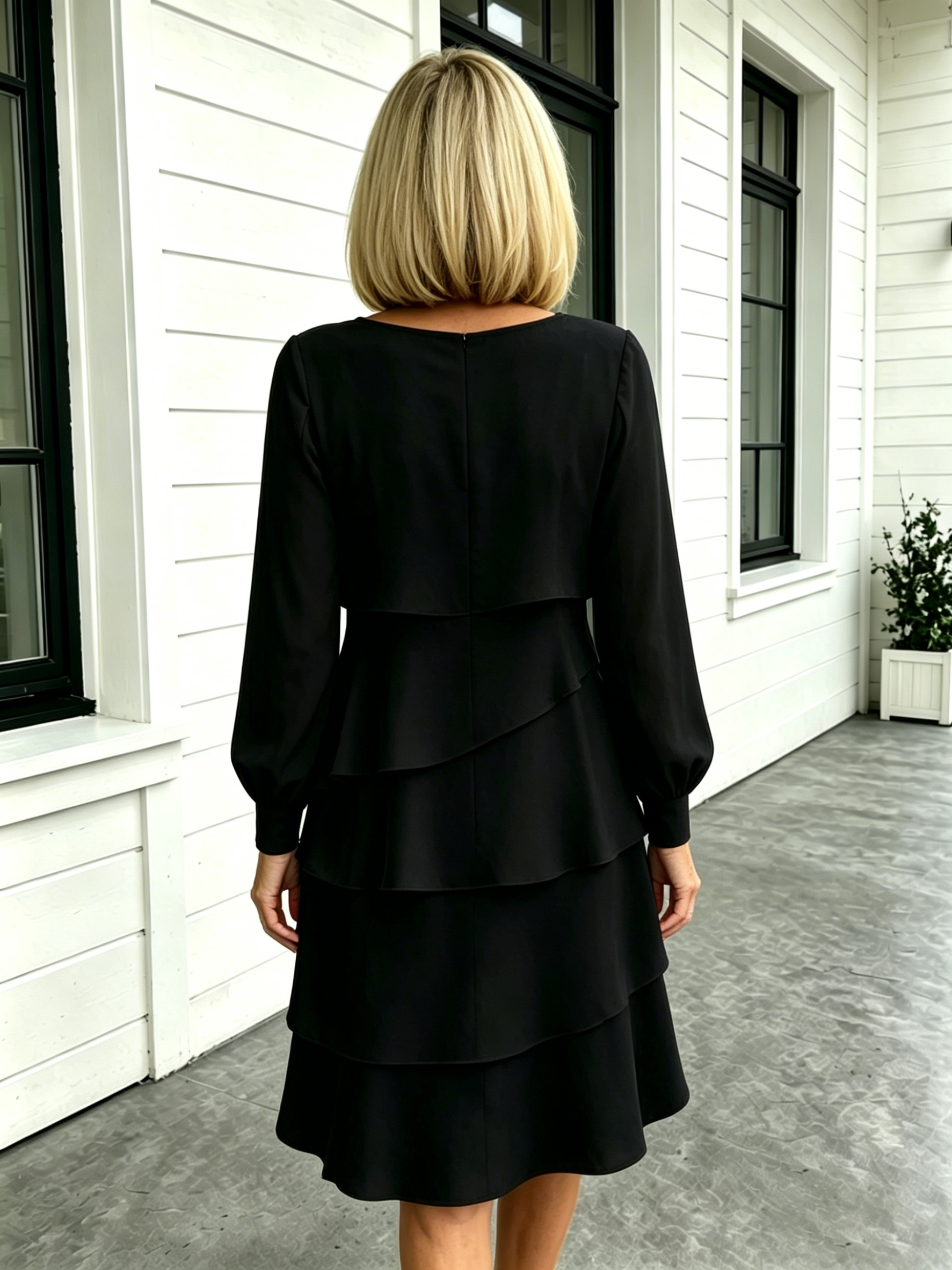 Deep V-Neck Long-sleeved Fashion Cake Skirt Women's Temperament Loose and Thin Round Neck Dress Women