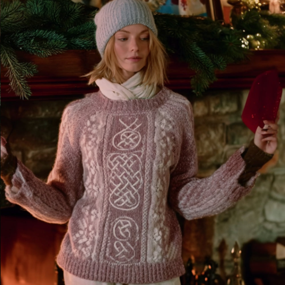 Christmas Celtic Knot Pattern White Powder Sweater