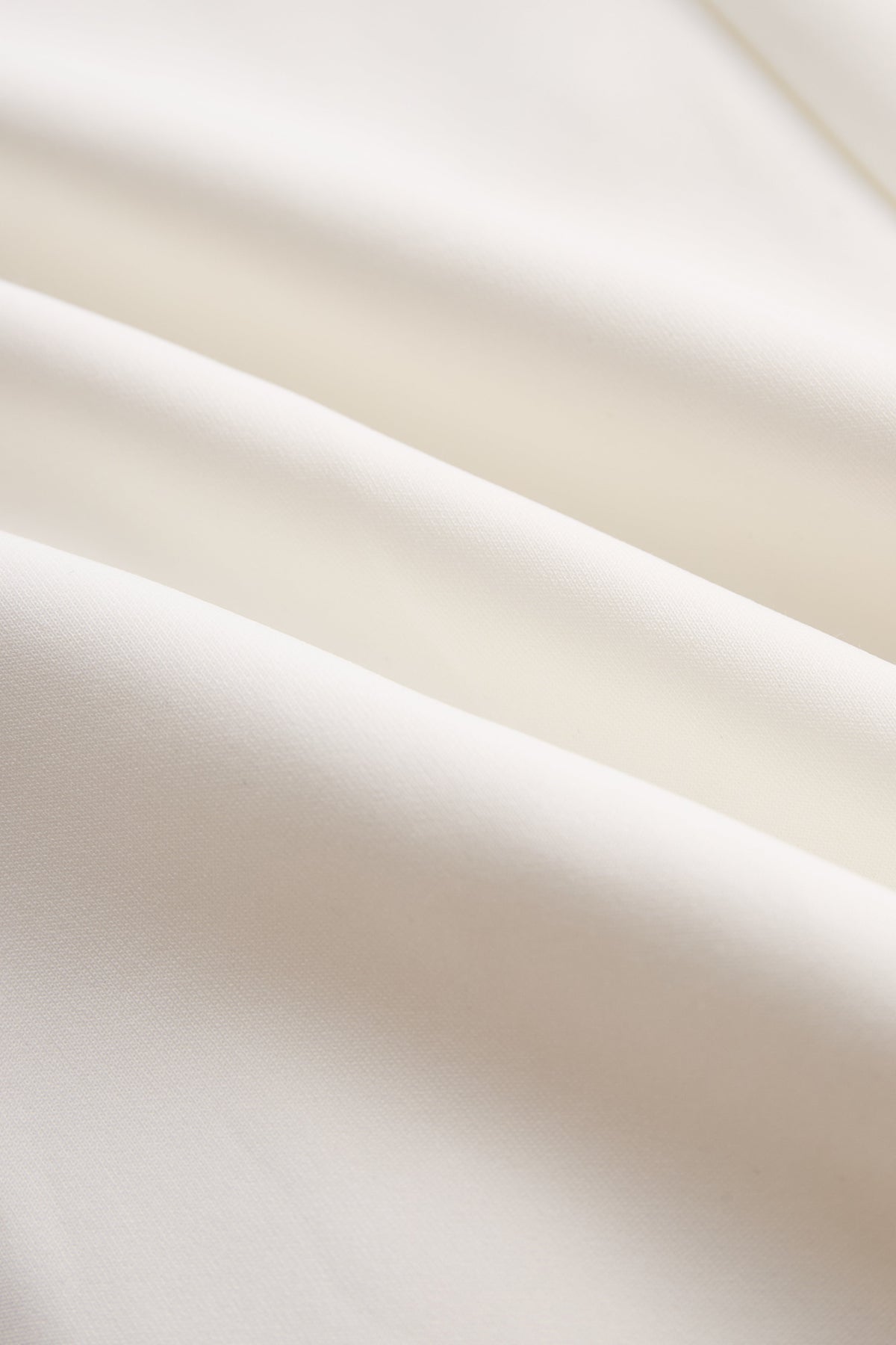 Elegant White Keyhole Pencil Dress