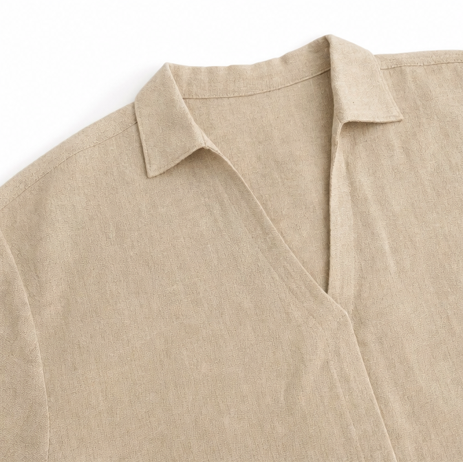 Solenne – Linen-look Two-Piece Set with V-Neck Top and Belted Bermuda Shorts