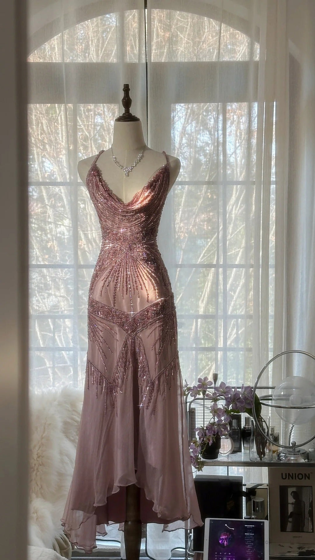 Pink Purple Romantic Fashion Elegant Exquisite Beaded Spaetti Strap Long Tulle Chiffon Ruffle Ball Gown Evening Gown Party Dress 4059