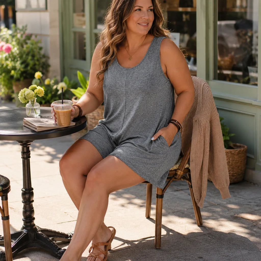 Wearlyn – Plus Size Sleeveless Romper with Pockets, Soft Stretch Jumpsuit for Women