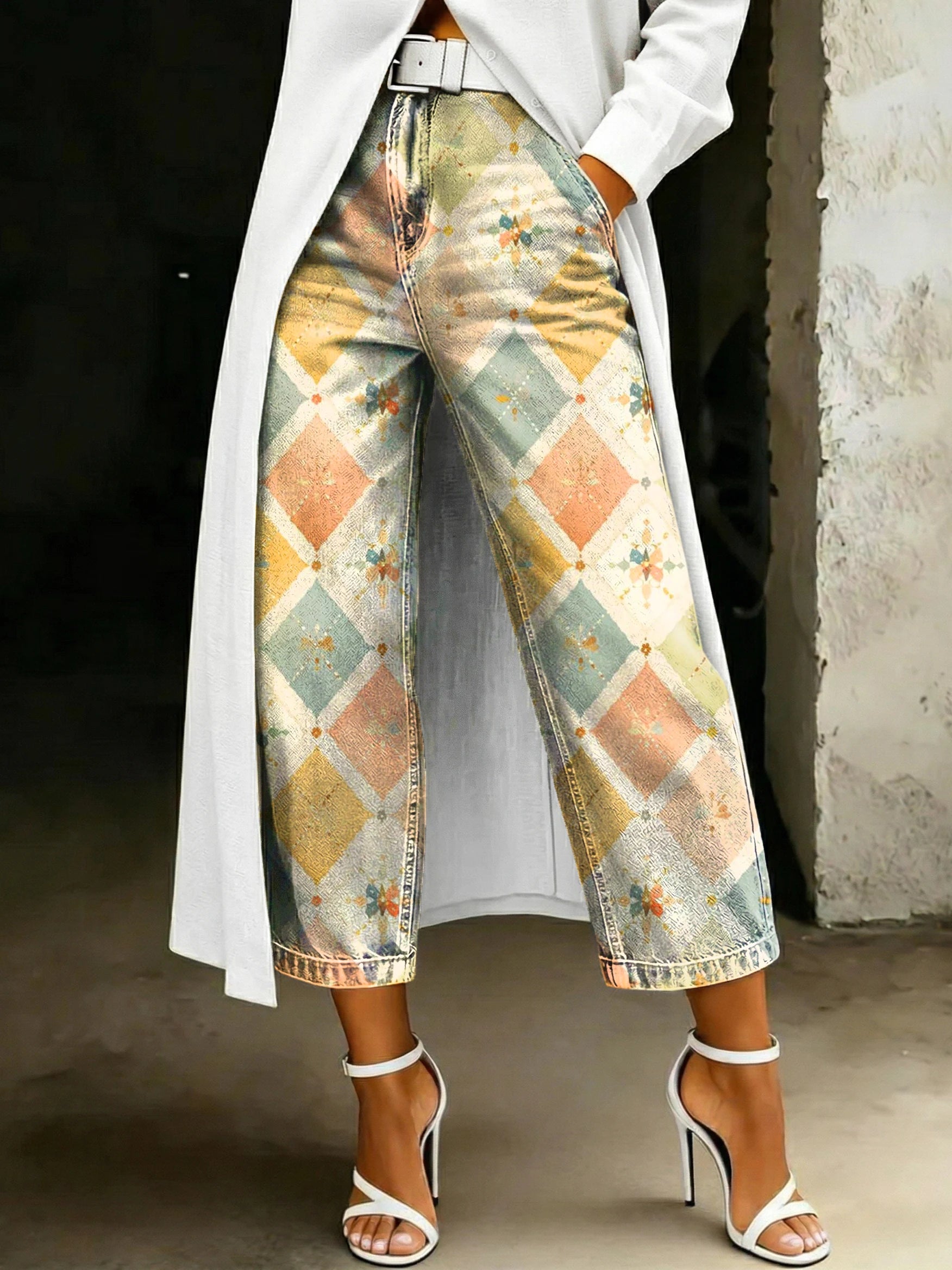 Women's Fashion Floral Diamond Print Artistic Print Relaxed-fit Wide-leg Jeans