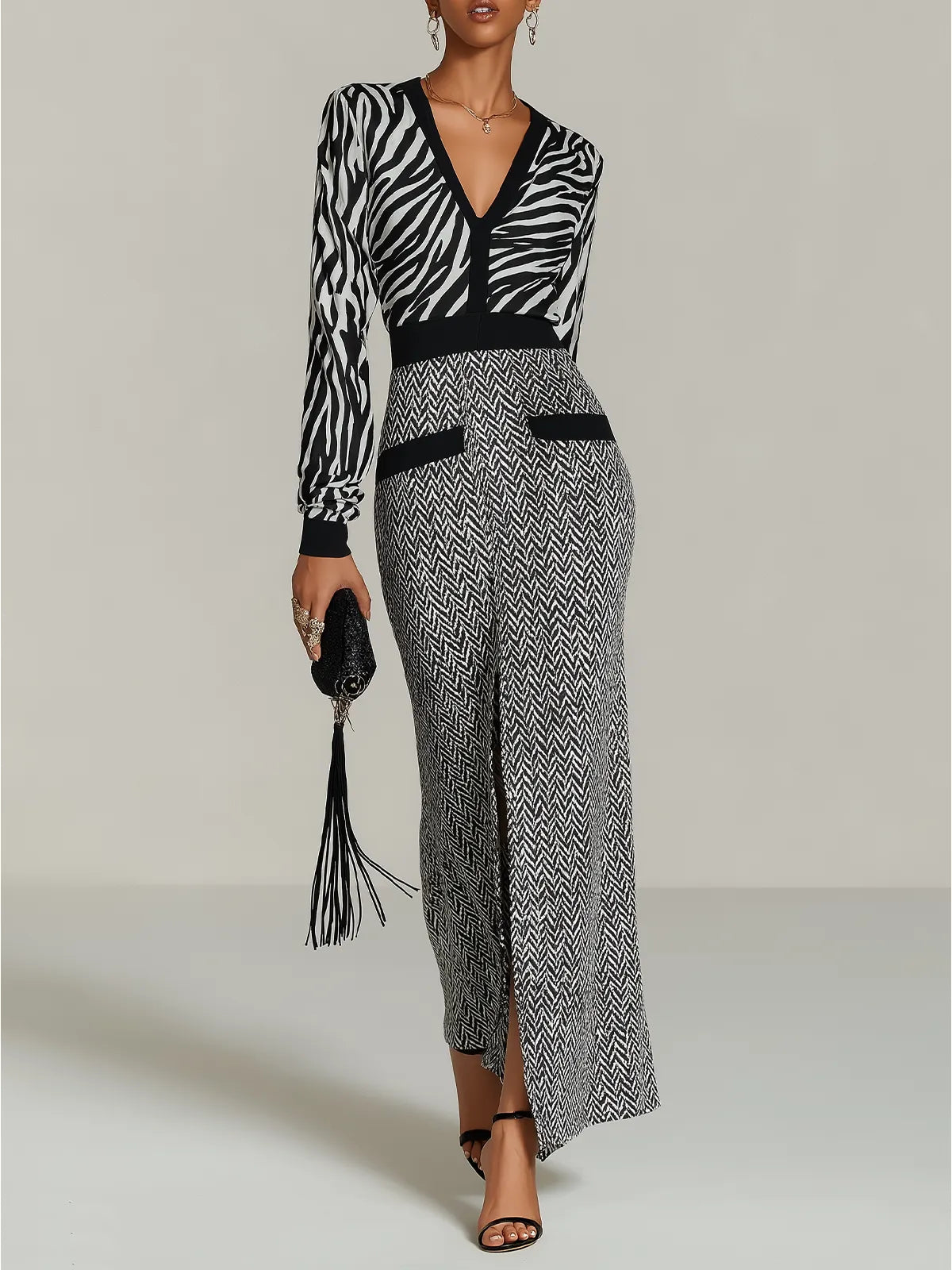 Black And White Zebra Print V-Neck Long Sleeve Maxi Dress