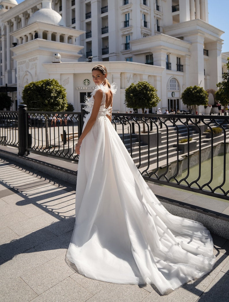 Wedding Dress With Feathers, Simple Dress, Minimalistic Style, Elegant Wedding Dress, Unique Romantic Wedding Dress,  Vintage Lace Dress