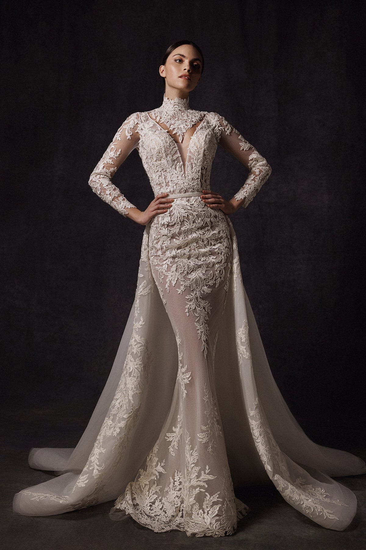 Long sleeves embroidered wedding dress