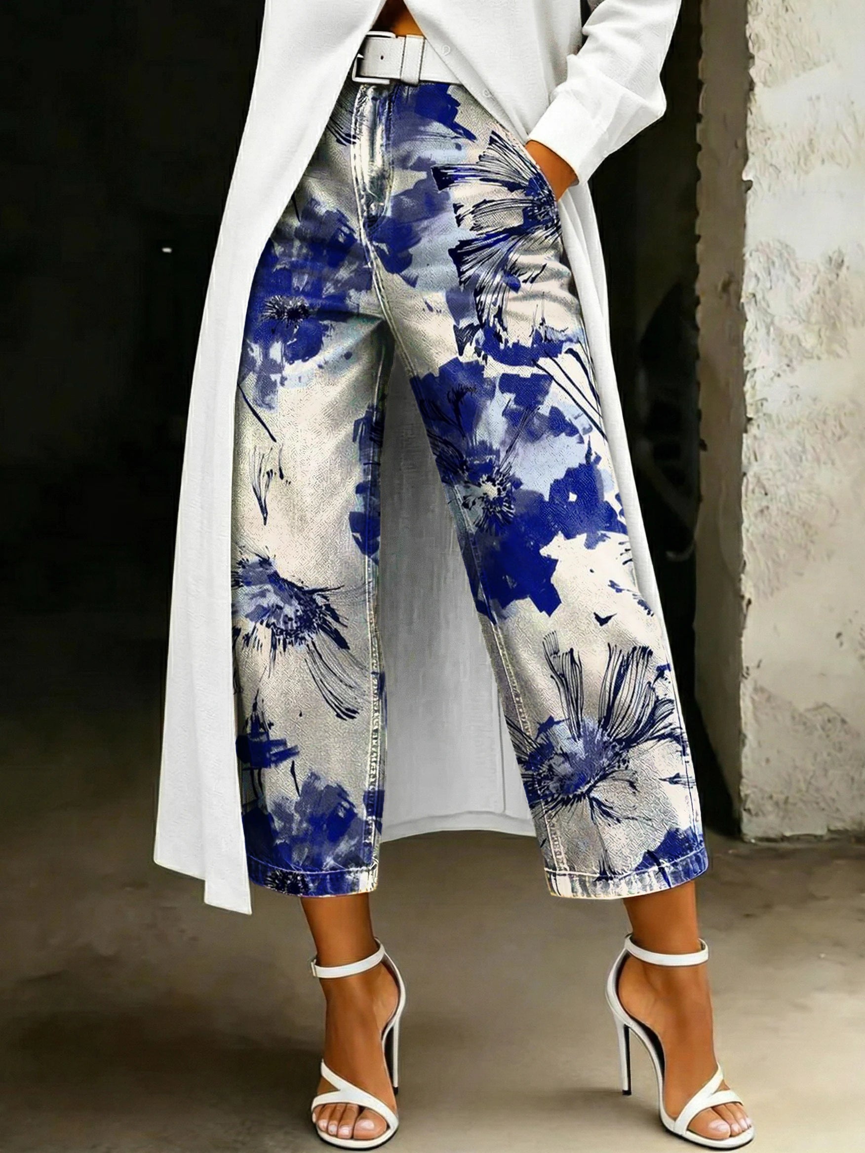 Women's Fashion Artistic Floral Print Loose-fit Printed Wide-leg Casual Jeans