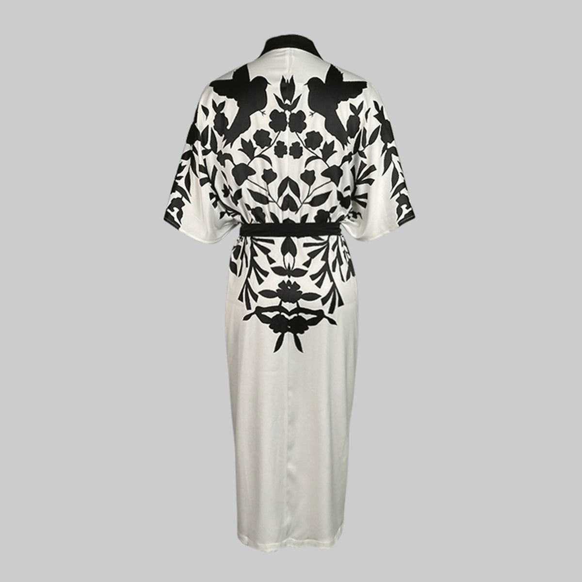 Half Sleeves Flower Print Printed Tied Waist V-Neck Midi Dresses
