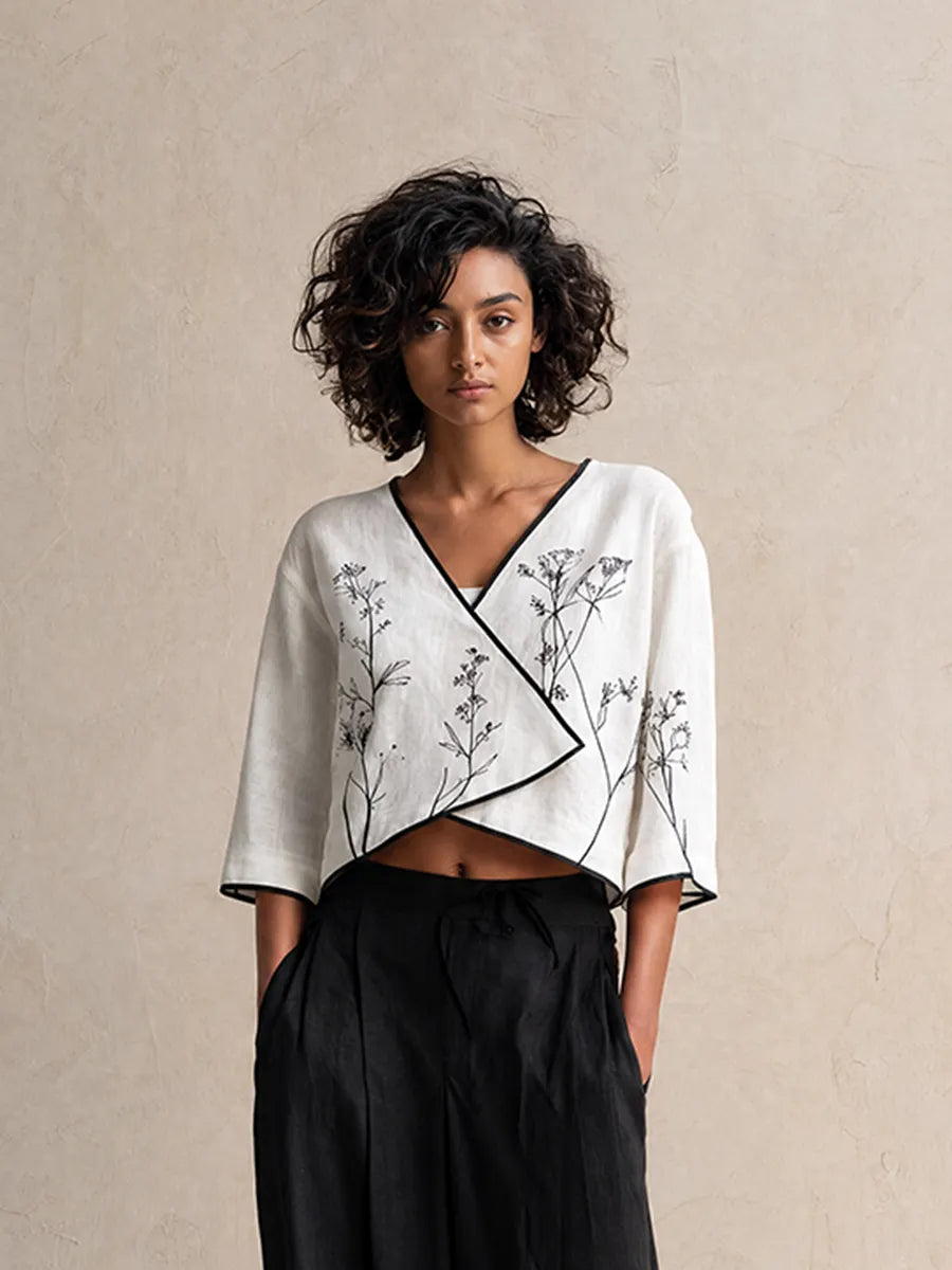 Women's Artistic Vintage Off-White Floral Print Cross-Front V-Neck Cropped-Sleeve Top & Black Wide-Leg Pants Set MDZ0925G5CMX