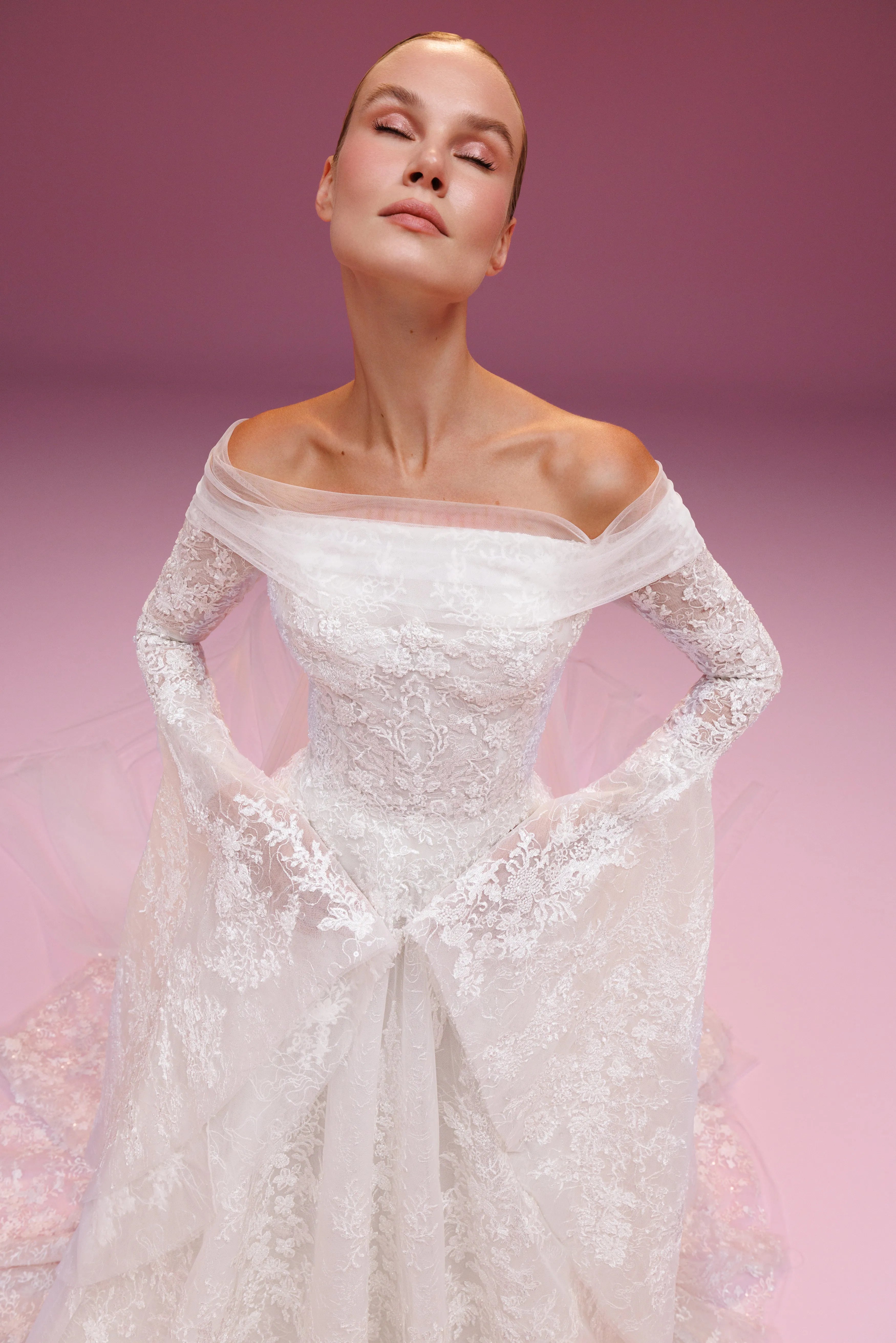 EVELYN Elegant Off-Shoulder Voluminous Sleeves Princess Bridal Gown