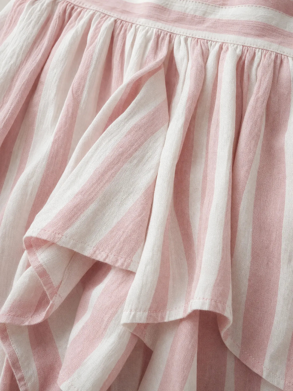 Women's Casual Pink Stretch-knit Sleeveless Round-neck Top Paired With A Woven Pink Printed Maxi Skirt MDZ0986G3LXY