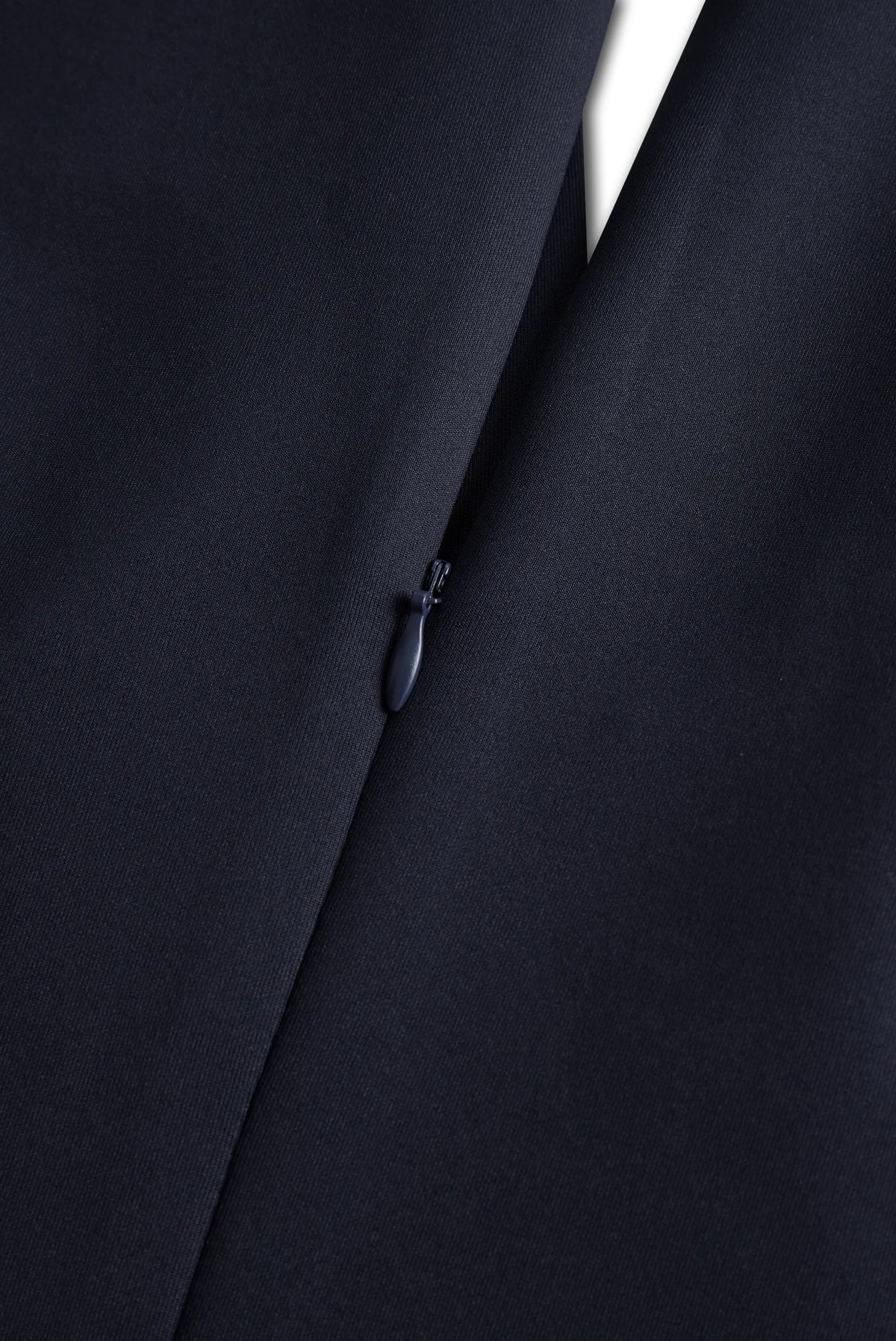 Elegant Sleeveless Navy Sheath Dress - Timeless Professional Chic