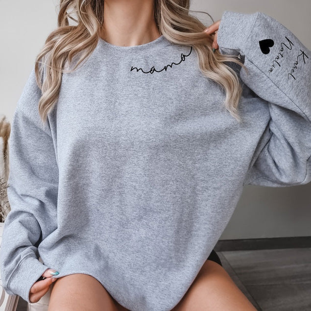 Mamorea – Custom Mama Sweatshirt with Names
