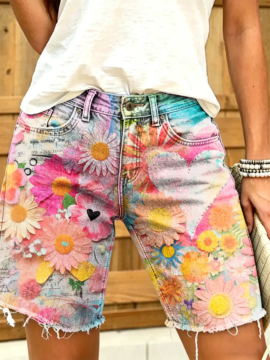 Women's Retro Daisy & Heart Collage Print Frayed Denim Bermuda Shorts