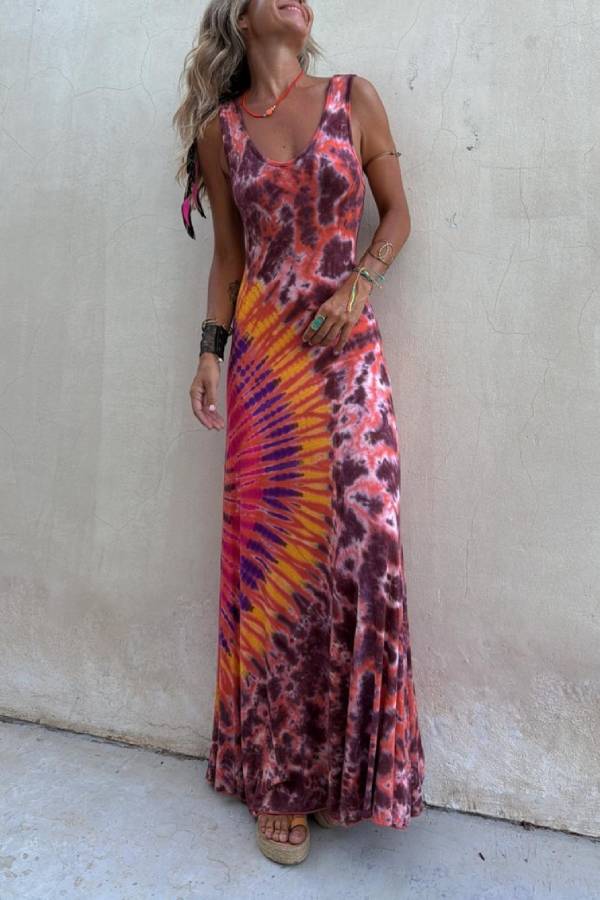 Boho Happiness Tie-dye Print Back Lace-up Stretch Maxi Dress  (With built-in bra)