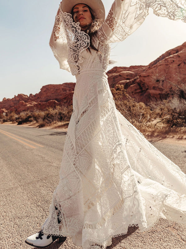 White Color Hollow Long Sleeve Bohemia Maxi Dress