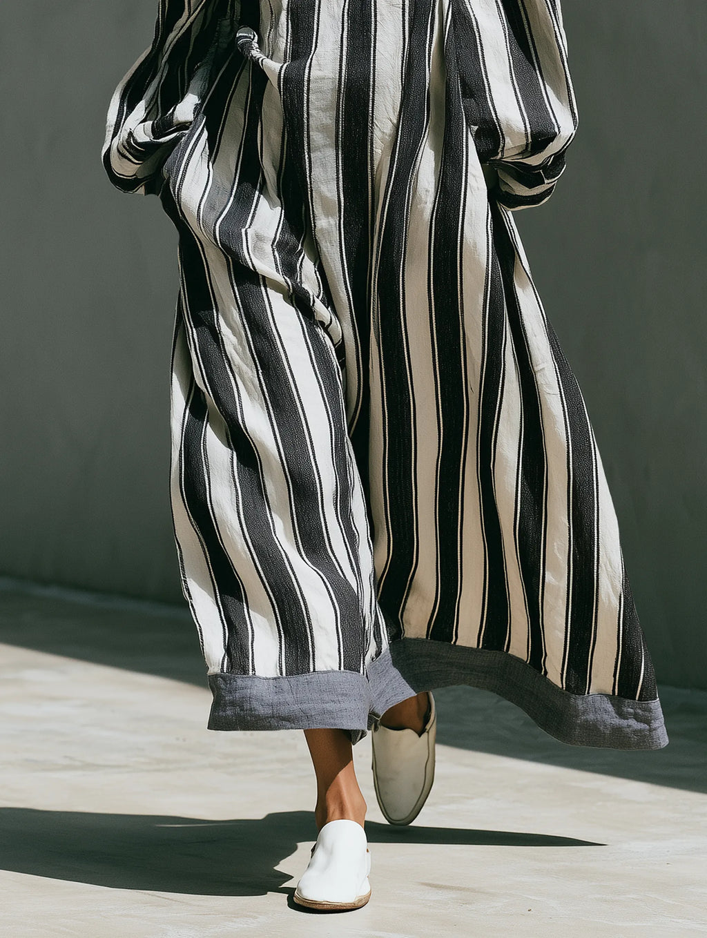 Women's Minimalist Striped Print Square-Neck Long-Sleeve Maxi Dress MDZ0909G9WY