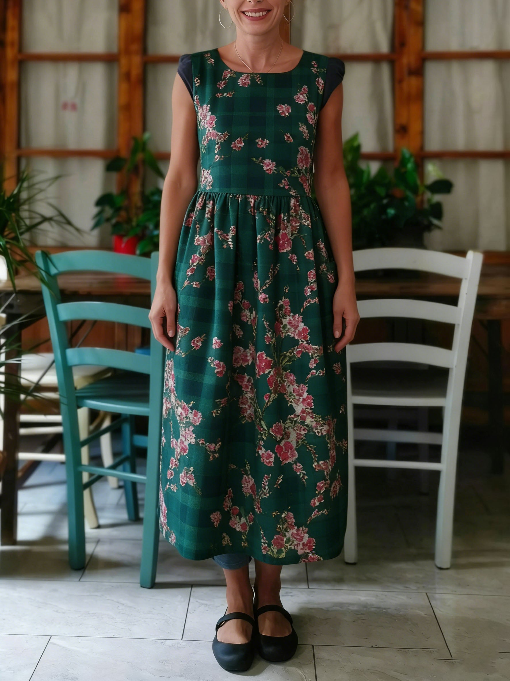 Dark Green Plaid & Floral Apron