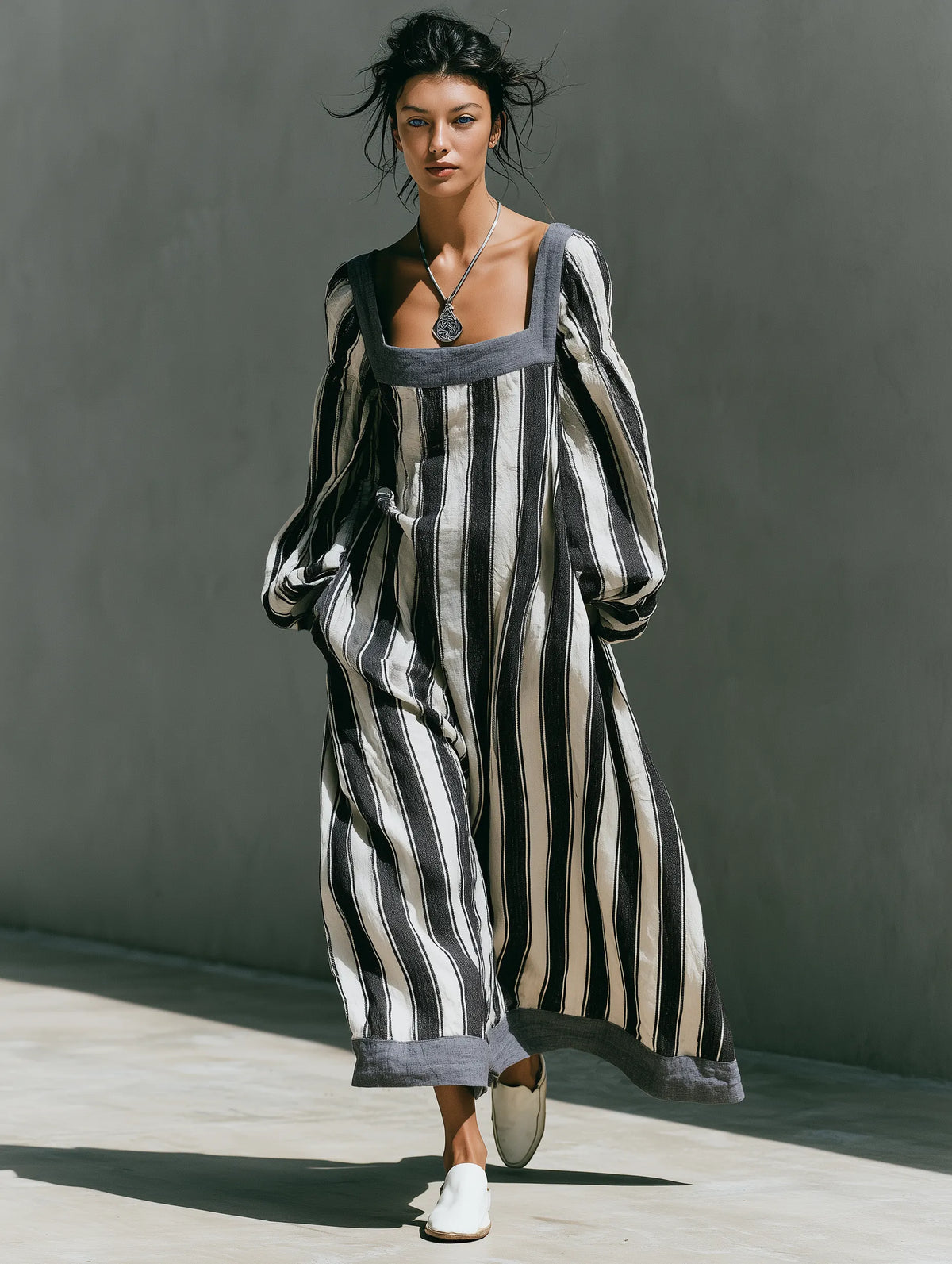 Women's Minimalist Striped Print Square-Neck Long-Sleeve Maxi Dress MDZ0909G9WY